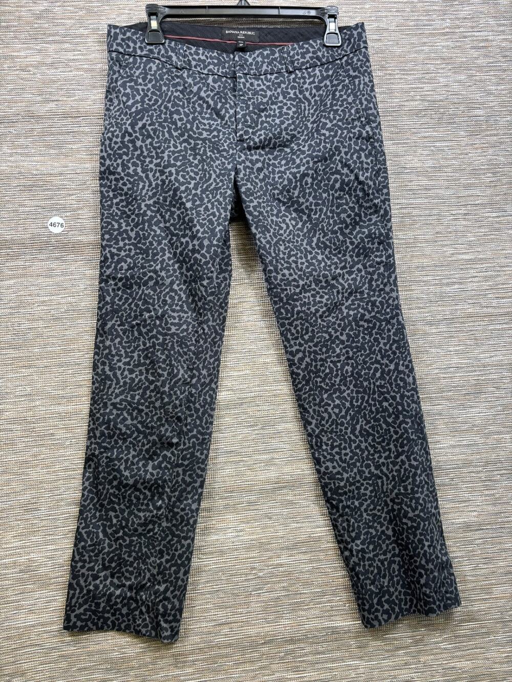 Banana Republic Pants Reegan Straight Leg Leopard Animal Print Black Gray Sz 6P